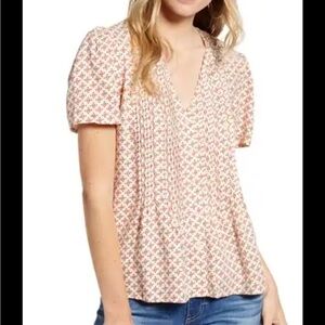 NEW Hinge RED IVORY Blouse with pattern size small